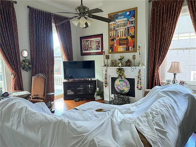 4621 Prytania St #1B — Photo 5