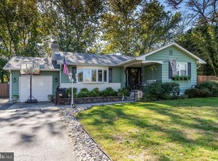 176 Fairfax Dr, Cinnaminson, NJ