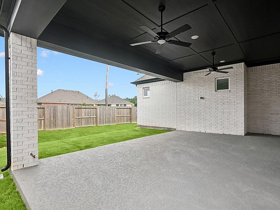 7th image of this home