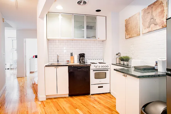 Rented by ER (DO NOT USE) | media 13