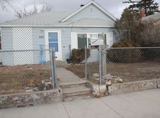 227 S H St, Livingston, MT 59047