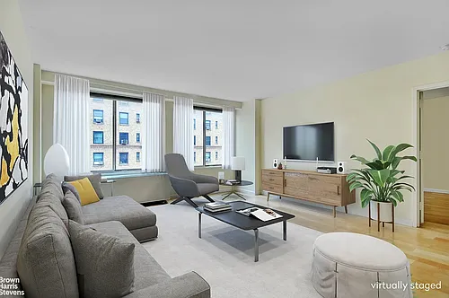 324 W 23rd St #6A Photo 1