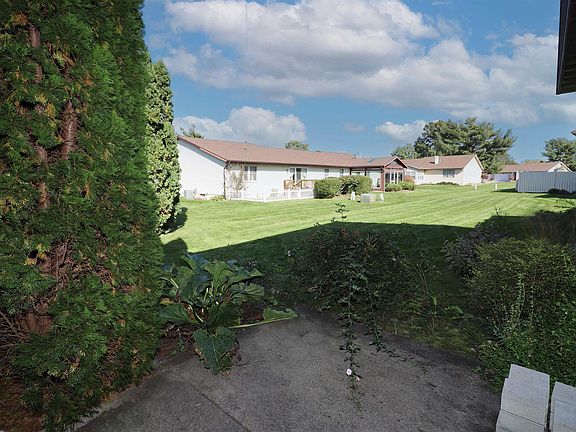 4th image of 1823 Somersworth Dr