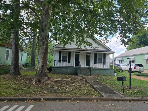 211 Dorman Ave, Tallassee, AL 36078