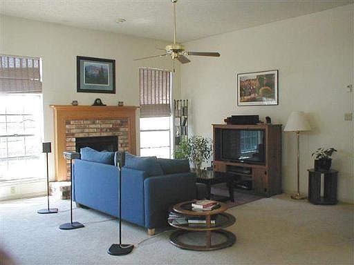 3rd image of 4927 FERN LAKE