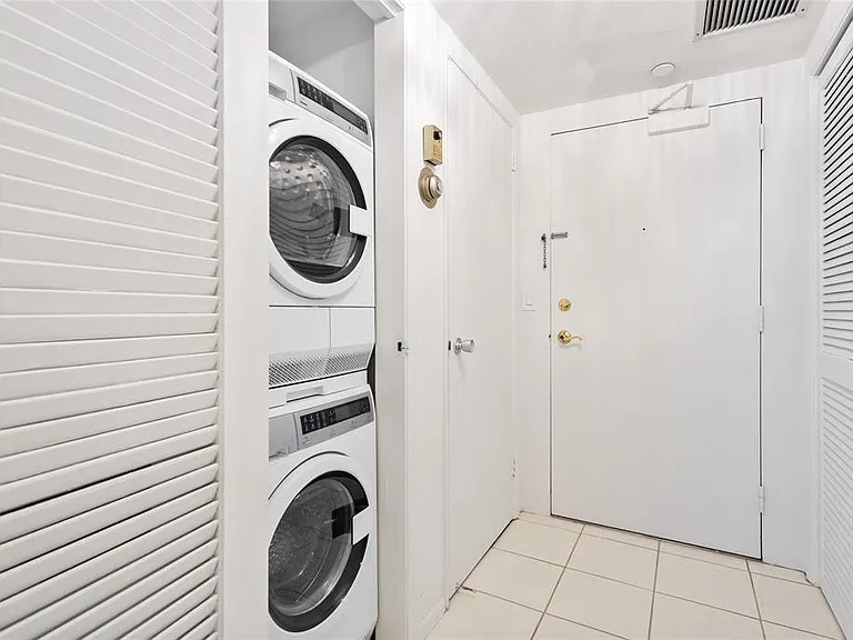 4010 Galt Ocean Dr #1609 — Photo 14