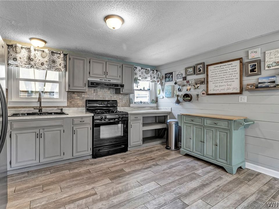 27 S Irwinwood Rd, Lancaster, NY 14086 Zillow