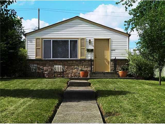1st image of 1550 E Comer Ave