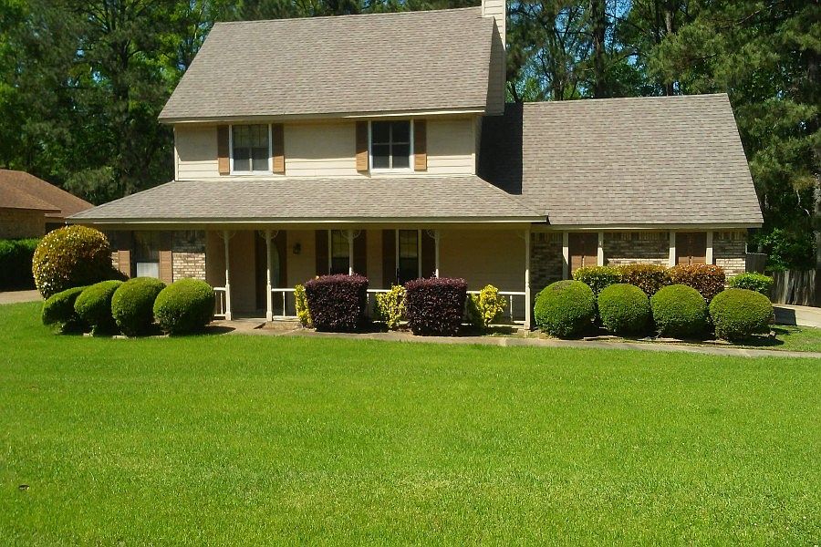 1st image of 227 Western Hills Dr