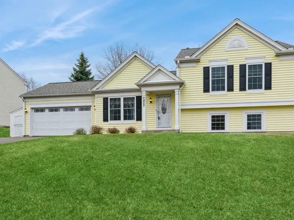 2422 King Ave E, Maplewood, MN 55119