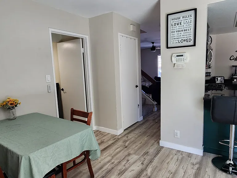 2091 Manzana Way — Photo 17