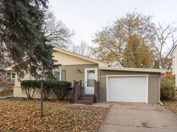 6418 Knoll St N, Minneapolis, MN 55427