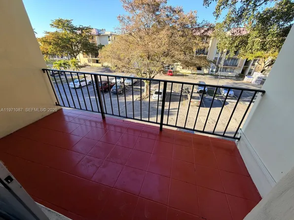 11925 NE 2nd Ave, North Miami, FL