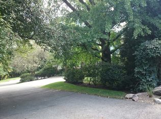 126 Cottage St, Brookline, MA 02445