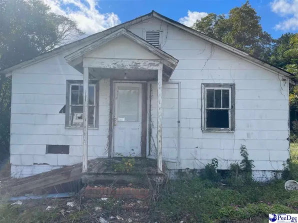 617 Weaver St, Darlington, SC 29532