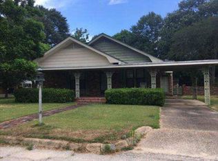 201 Church St, Central, SC 29630
