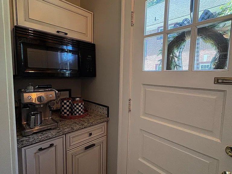 117 Benjamin Ave SE — Photo 7