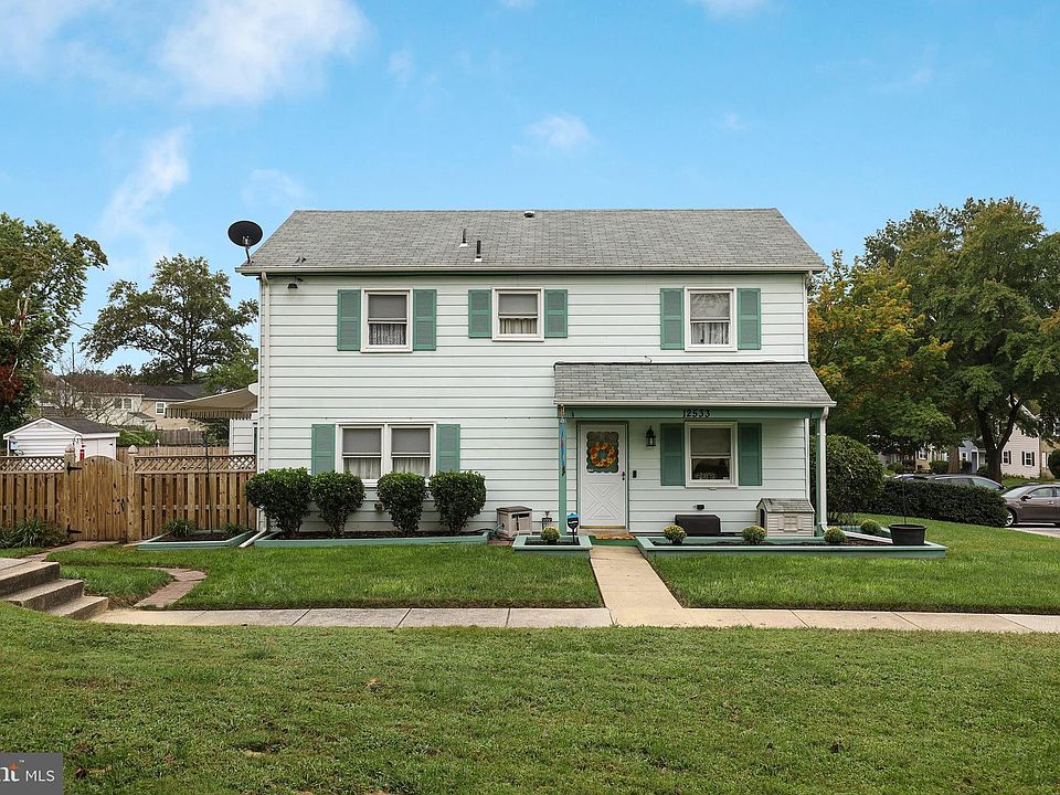 1st image of 12533 Woodstock Dr E