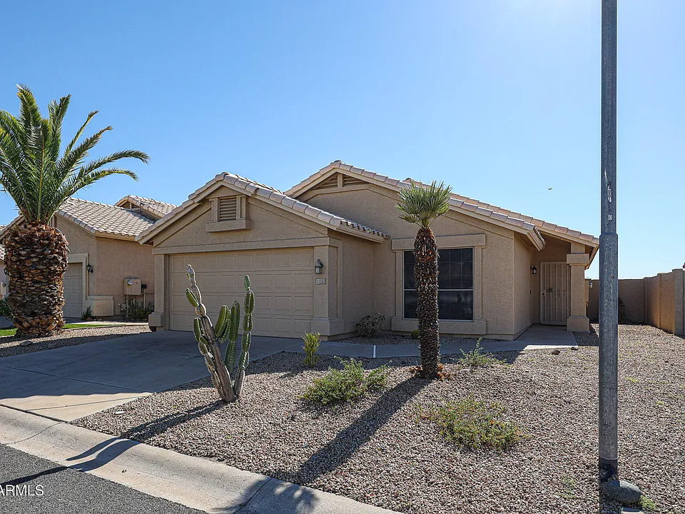 11553 W King Snake Ct