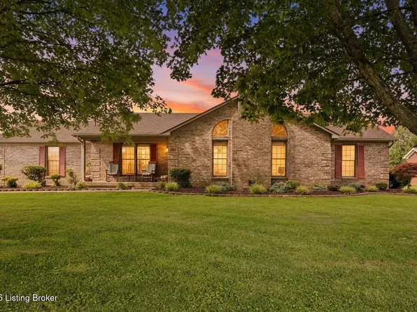 1018 Floyds Fork Dr, Shepherdsville, KY 40165