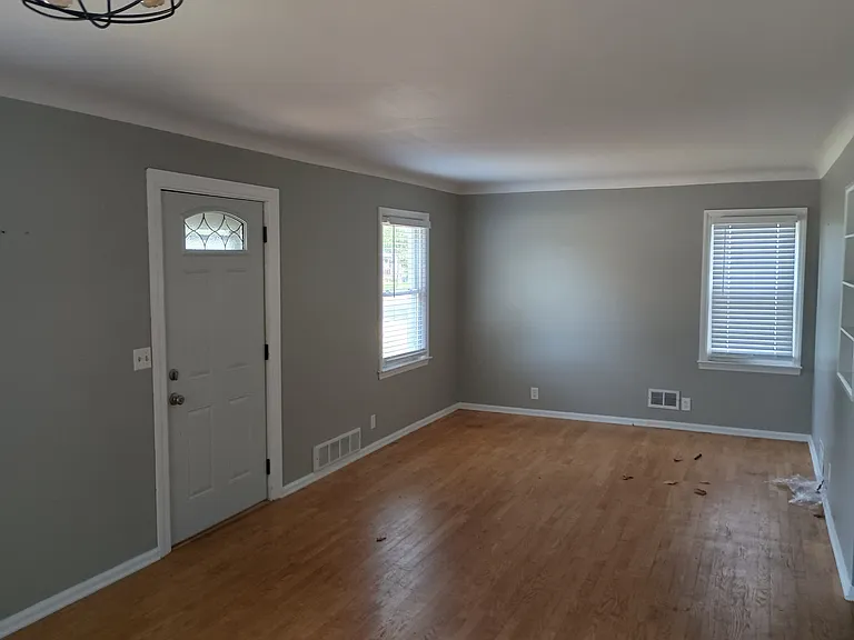 320 S Griffin St — Photo 14