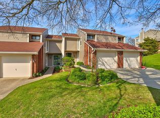 2944 Observatory Hill Ct, Villa Hills, KY 41017