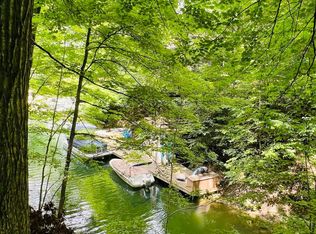 2-3 S Arrow Head Ct, Trafalgar, IN 46181