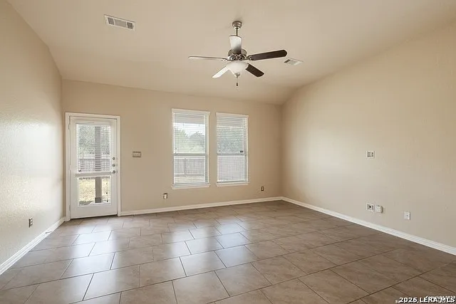 212 Campfire Way — Photo 5