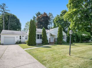 1521 N Harrison Rd, East Lansing, MI 48823