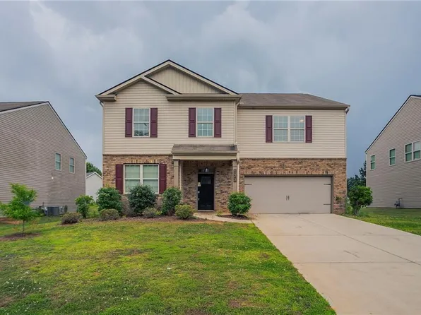 123 Possum Creek Ln, Dallas, GA 30132