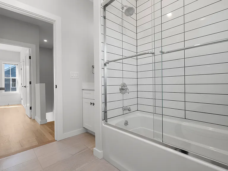 14 Taylor St #8 — Photo 15