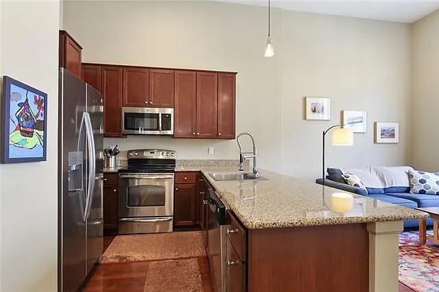 1 bed, 1.0 bath, 544 sqft, $1,650 — Photo 4