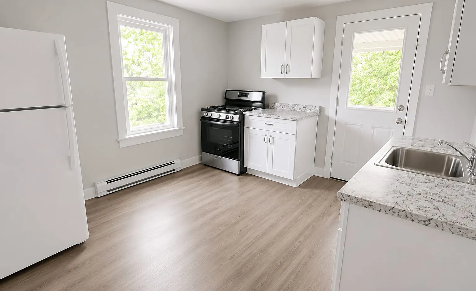 4 bed, 1344 sqft, $1,500 — Photo 2