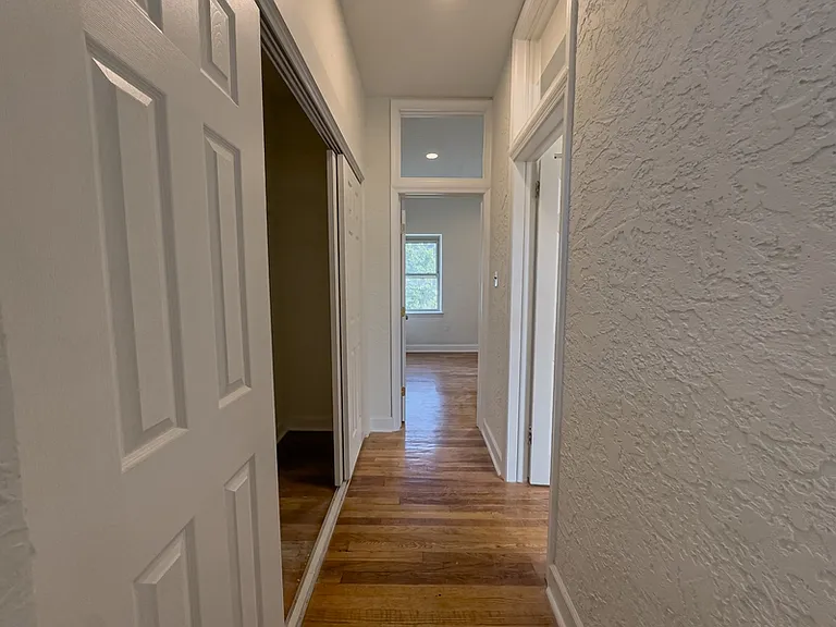 1934 Green St #3 — Photo 32