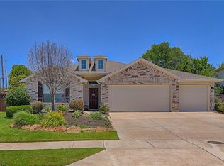 6302 Pool View Dr, Dallas, TX 75249