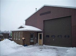 1225 Locust St, Jackson, MI 49203