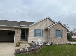 1111 Community Dr, Springfield, IL 62703