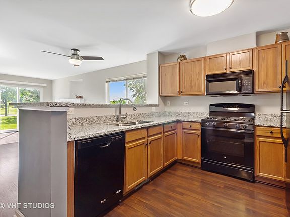 5th image of 2476 Hillsboro Ln