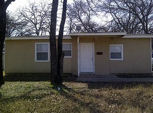 6412 Ava Court Dr, Fort Worth, TX 76112