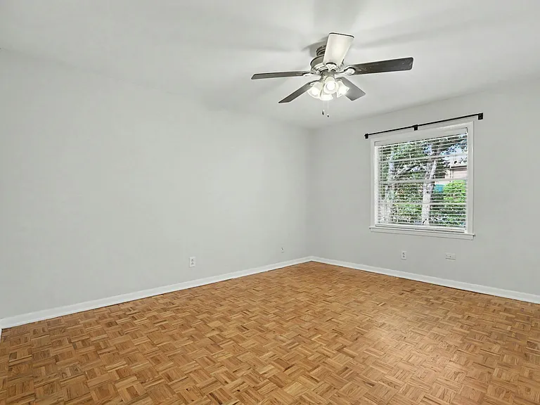 3535 Roswell Rd NE — Photo 11