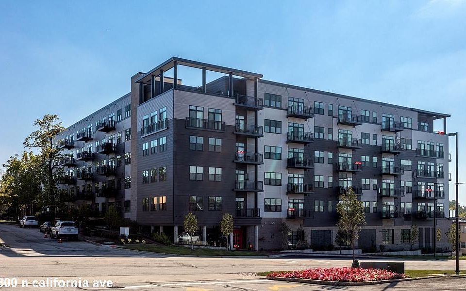 1st image of 6800 N California Ave #1415