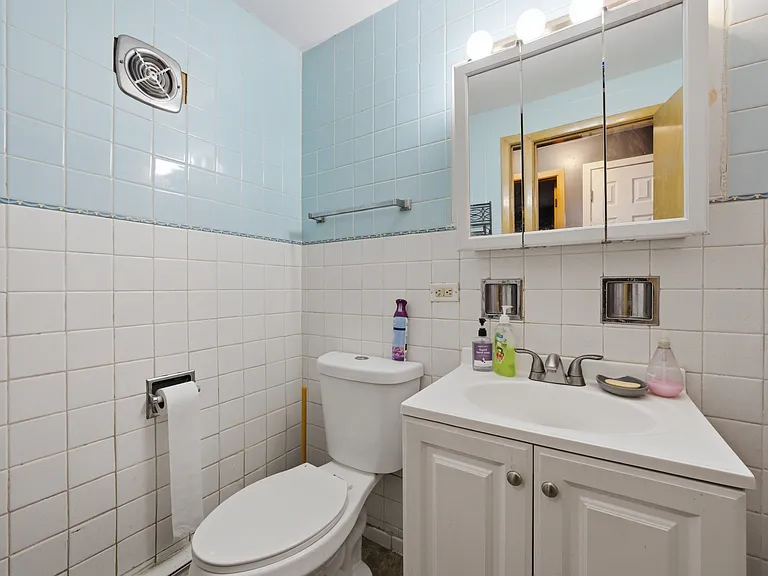 1704 W Fillmore St #2E — Photo 4