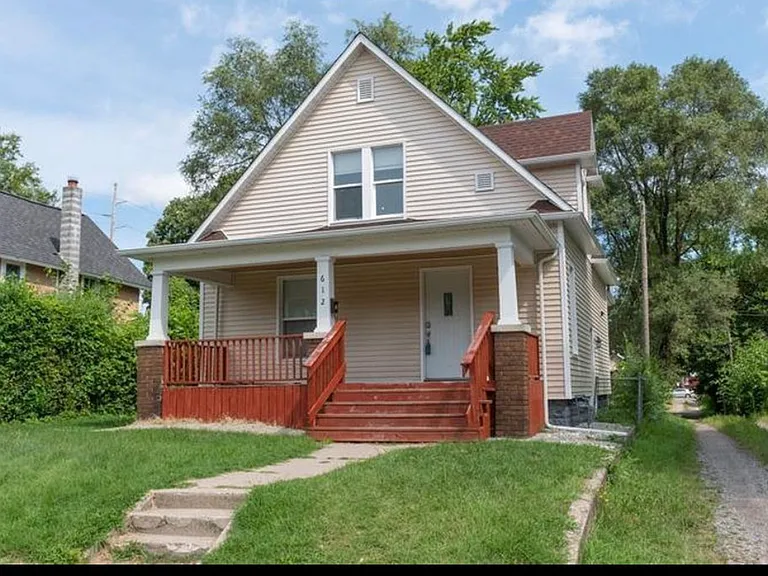 612 Aspenwald Ave — Photo 1