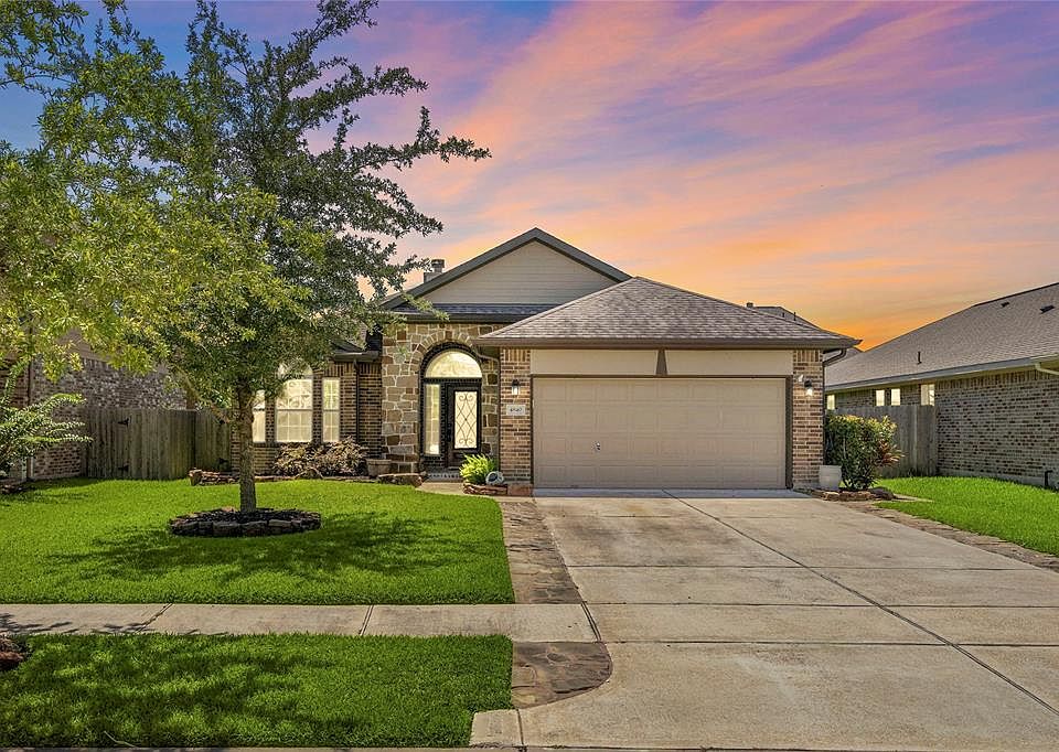 1st image of 4840 Piares Ln