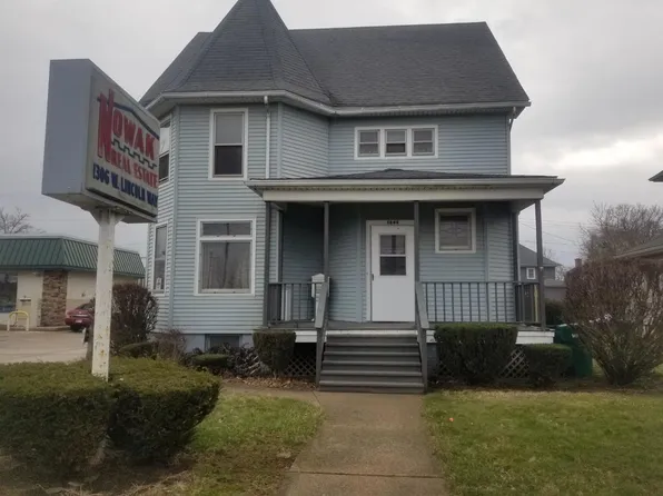 1306 Lincolnway, La Porte, IN 46350