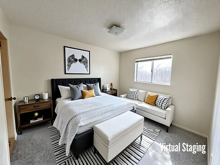 425 W Ave C — Photo 21