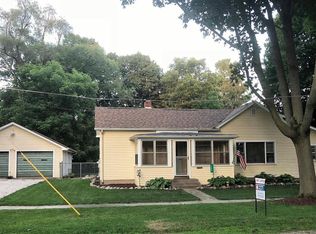 204 Vine St, Bellevue, MI 49021