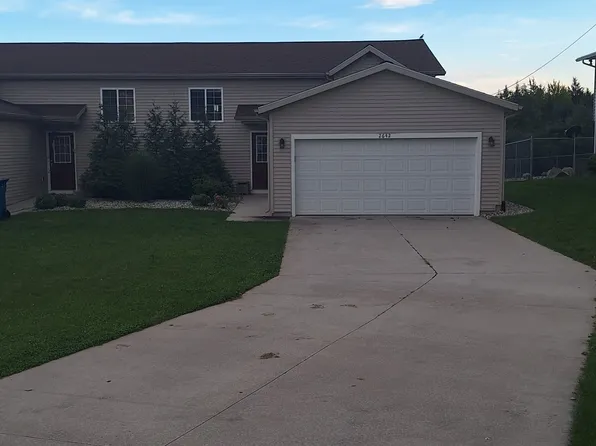 2642 60th St SE #1, Grand Rapids, MI 49508