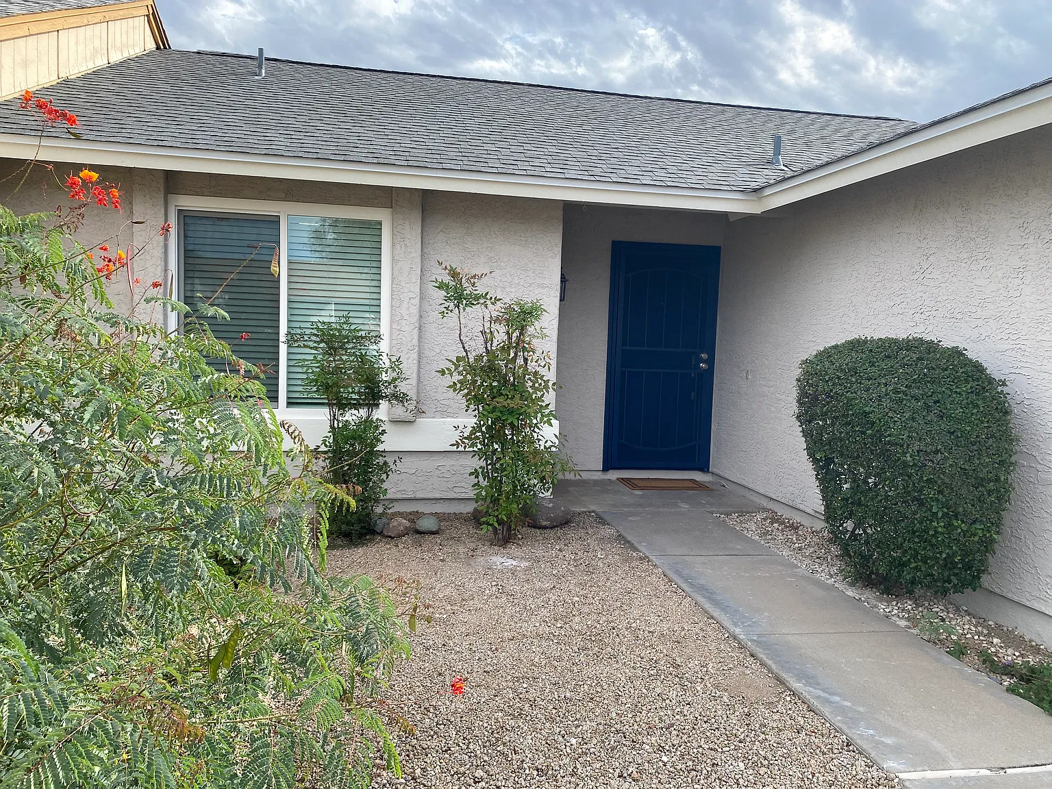 2 bed, 823 sqft, $1,850 — Photo 2
