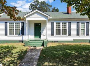 422 Perry Ave, Greenville, SC 29601